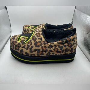 Champion Hot Stuff women’s Leopard Print Platform Slippers size 6 wide